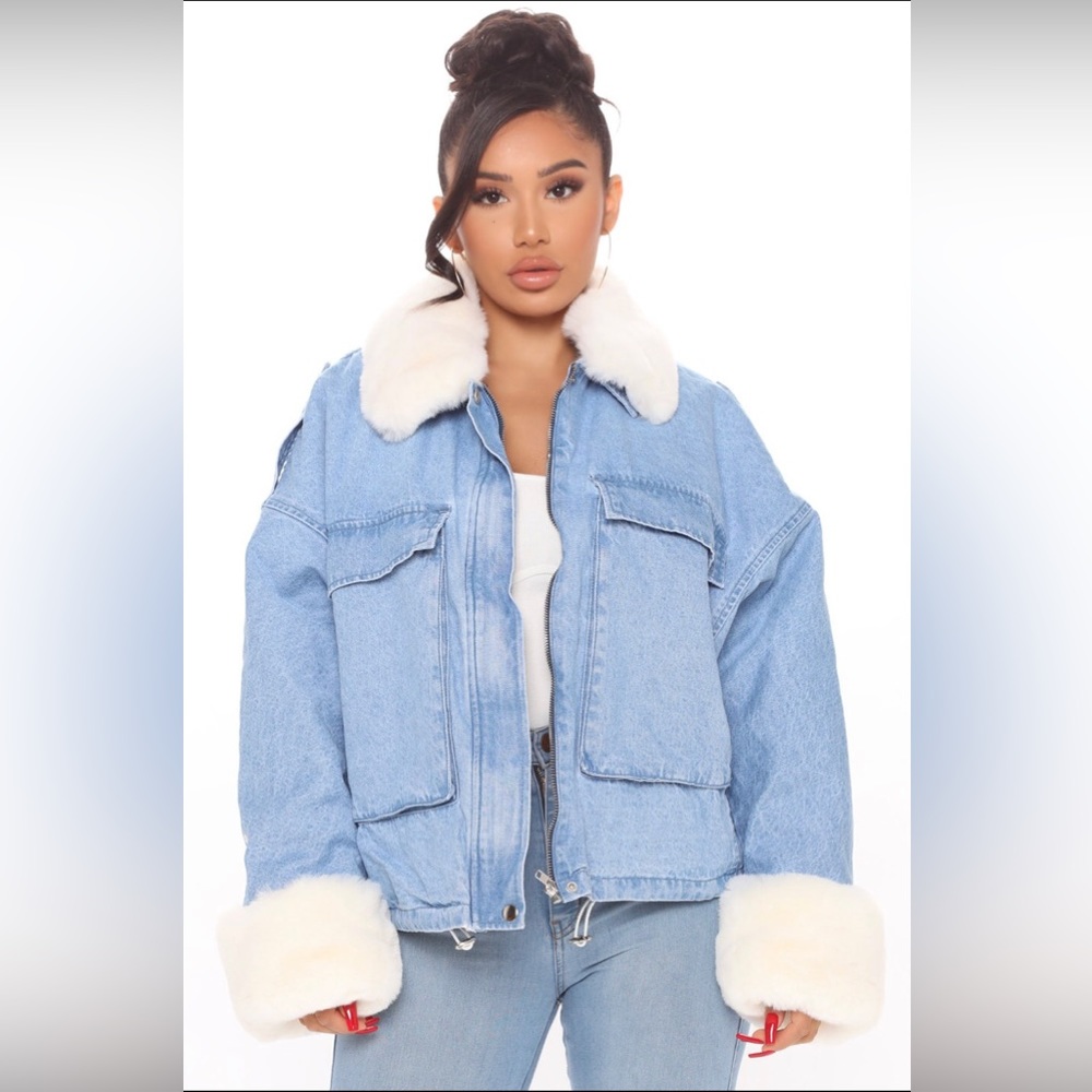 Jean jacket Fashion Nova (M)